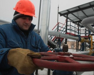 "Газу ледь вистачає": в Україні можливе закриття шкіл і обмеження для промисловості, — ЗМІ