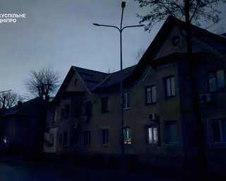 Блекаути на Дніпровщині та Запоріжжі: понад мільйон людей лишаються без світла, що відомо