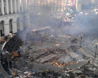 Активисты пошли в атаку и полностью отбили у силовиков территорию Майдана