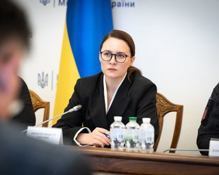 "Міфічні графіки": Железняк розкритикував обіцянку Свириденко повернути їх до Києва