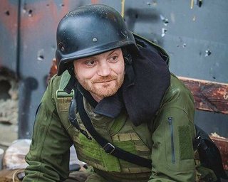 Боится повторить судьбу Татарского: военкор РФ запретил подарки на встрече (фото)