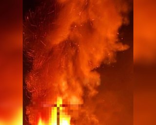 Росіяни атакували Дніпро "Бандеролями": у мережі повідомляють про удар по великому ТЦ (відео)