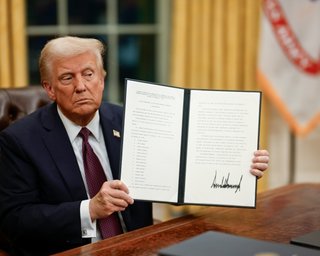 США запровадили нові санкції проти Кремля: під обмеження потрапили найбільші нафтові компанії РФ