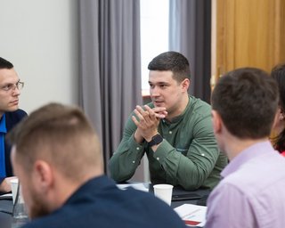 Команда Зеленского приступила к реализации проекта "государство в смартфоне"