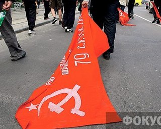 Коммунисты готовят новый краснознаменный поход на Львов