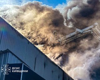 28 атак та понад 14 годин тривоги: Київщина пережила серію масованих ворожих ударів, що відомо (відео)