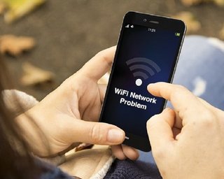 У РФ почалися проблеми зі зв'язком: оператори змушують росіян платити більше