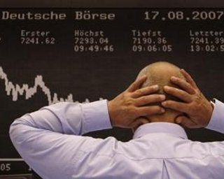 Standard and Poor's впервые в истории понизило рейтинг США