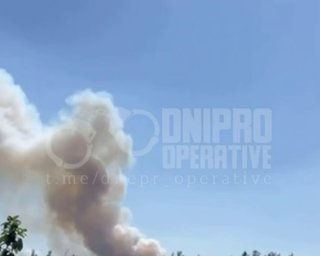 Потужний вибух і детонація: у Дніпропетровській області терміново евакуюють людей, є загиблий