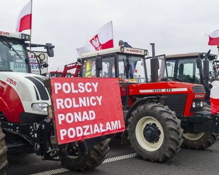 Протести фермерів на кордоні: немає доказів, що ЄС страждає від конкуренції, — Politico