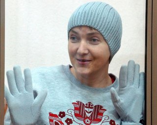 Прокурор Матиос рассказал, как щупал гранату Савченко