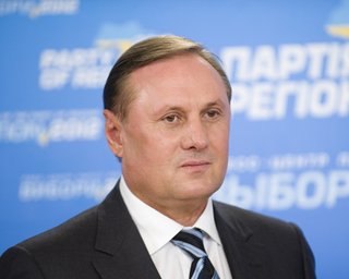 Ефремов: ПР начала переговоры по созданию большинства в новой Раде