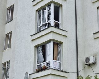 Наслідки нічної масованої атаки у Черкаській області: у Каневі постраждала дитина (фото)