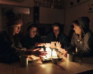 Екстренні відключення світла в Києві: Шмигаль пояснив, чи вдастся їх скасувати найближчим часом
