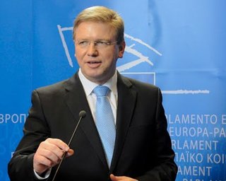 Еврокомиссар приехал изучать ситуацию с преследованием оппозиции