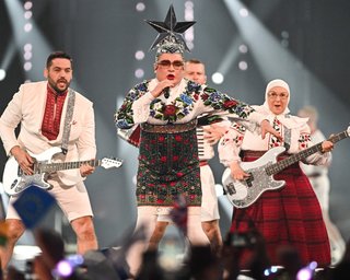 Туфля Верки Сердючки улетела в зал во время выступления на "Евровидении-2023" (видео)
