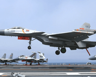 Китайська загадка. Що ми знаємо про новий двомісний винищувач J-15S