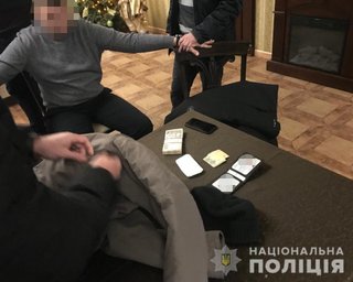 Полтавский газодобытчик попался на взятке в 220 тысяч грн