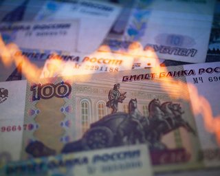 Минус 190 млрд рублей. Названы потери бюджета России в мае от падения цены на нефть