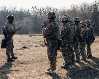 Мобілізовані не доїжджають до фронту: в полку "Скеля" померли від хвороб троє бійців, — "Суспільне"