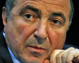 Тело Березовского останется в морге еще на два месяца