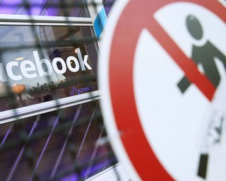 Facebook і Twitter почали блокувати доступ до облікових записів жителів Афганістану (відео)