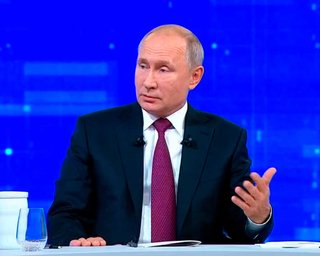 Международный уголовный суд в Гааге выдал ордер на арест Путина