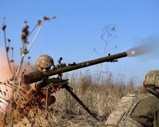 Почалося з новою силою: під Бахмутом окупанти атакують позиції ЗСУ (карта)