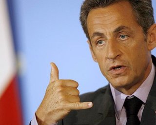 Саркози передумал наносить авиаудары по Ливии