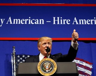 Трамп обвинил Байдена в экономическом плагиате