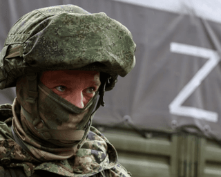 Дороги перерізані: на Лиманському напрямку ЗС РФ "затисли" Нове, і розпочалися бої за Новомихайлівку