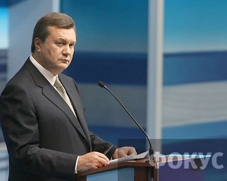 Янукович предложит пересмотреть газовые контракты с Россией,- Колесников