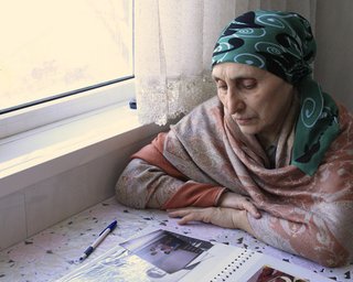 Родина Царнаевых: От разрухи к власти страха - Reuters