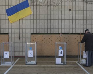 Местные выборы в Украине стартовали