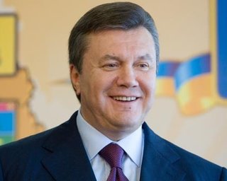 Янукович: обязательства перед МВФ выполняем и перевыполняем