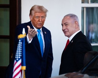 "Не будет лучшего шанса": как Нетаньяху повлиял на решение Трампа начать войну в Иране, — СМИ