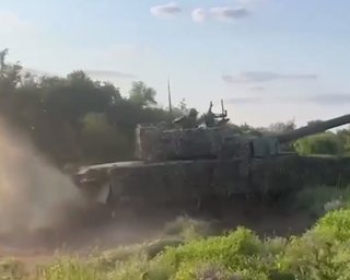 "Звільняємо село за селом": екіпаж танка 17 бригади розповів подробиці наступу (відео)