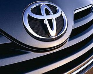 Microsoft обеспечит автомобили Toyota Интернетом