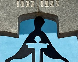 В Одесской области повторно разбит памятник жертвам Голодомора