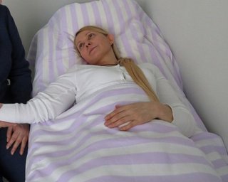 Власенко: Врачи не рекомендуют Тимошенко принимать участие в суде 10 июля