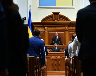 Зеленский написал письмо Парубию: просит завтра рассмотреть в Раде изменения в закон о выборах