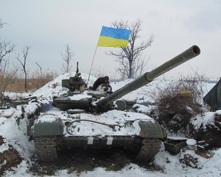 Украина готова отводить тяжелое вооружение, - Лысенко