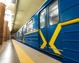 Метро без зупинок під час жовтої тривоги: у Києві протестували нову схему руху