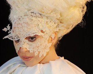 Lady Gaga решила прекратить общаться с журналистами