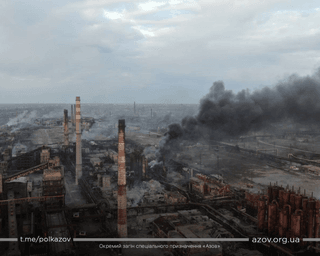 Військовополонених з "Азовсталі" заборонено судити за участь у збройному конфлікті, — юрист