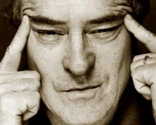 В Каннах Бернардо Бертолуччи вручили почетную премию