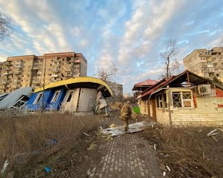"Пришлось выходить с боями": бойцы и DeepState сообщают об оккупации Угледара (карты)