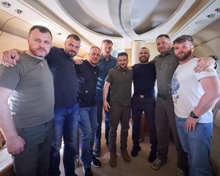 Визволені з полону командири "Азова" повернуться на війну, — Нацгвардія
