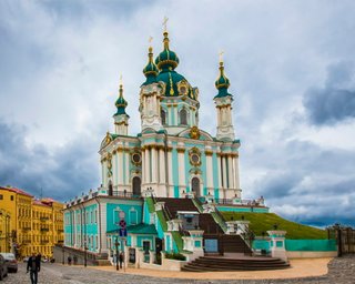 Кабмин передал Вселенскому патриархату Андреевскую церковь
