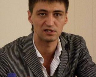 Сын регионала Ландика избил девушку в луганском ресторане